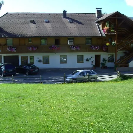 Appartementhaus Novak מריהפאר